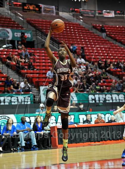 Thumbnail 3 in Bishop's vs. La Jolla Country Day (CIF SDS D4 Final) photogallery.