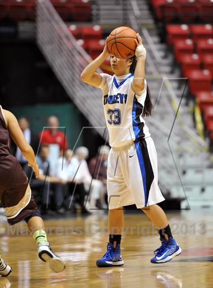 Thumbnail 1 in Bishop's vs. La Jolla Country Day (CIF SDS D4 Final) photogallery.