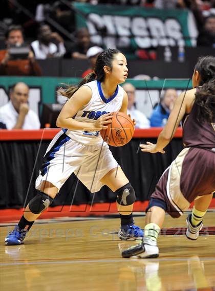 Thumbnail 1 in Bishop's vs. La Jolla Country Day (CIF SDS D4 Final) photogallery.