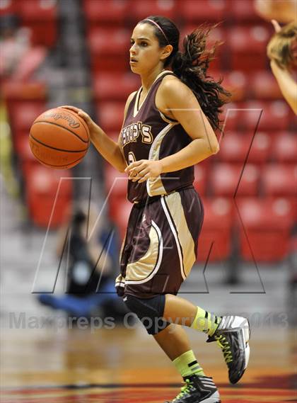 Thumbnail 1 in Bishop's vs. La Jolla Country Day (CIF SDS D4 Final) photogallery.
