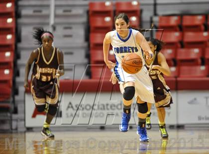 Thumbnail 3 in Bishop's vs. La Jolla Country Day (CIF SDS D4 Final) photogallery.