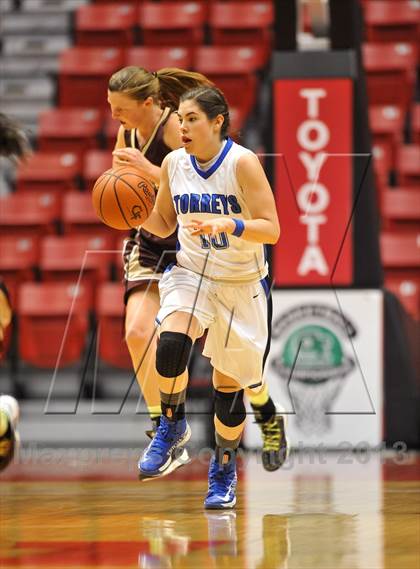 Thumbnail 3 in Bishop's vs. La Jolla Country Day (CIF SDS D4 Final) photogallery.