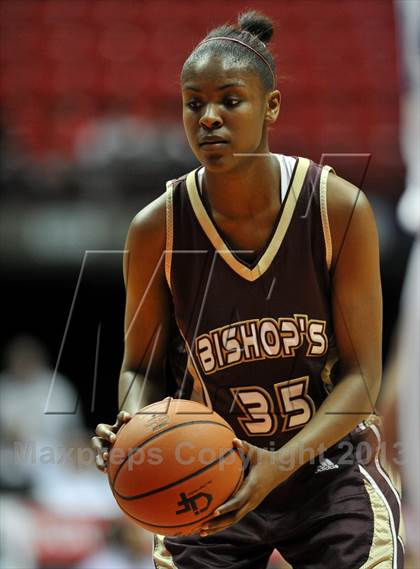 Thumbnail 2 in Bishop's vs. La Jolla Country Day (CIF SDS D4 Final) photogallery.