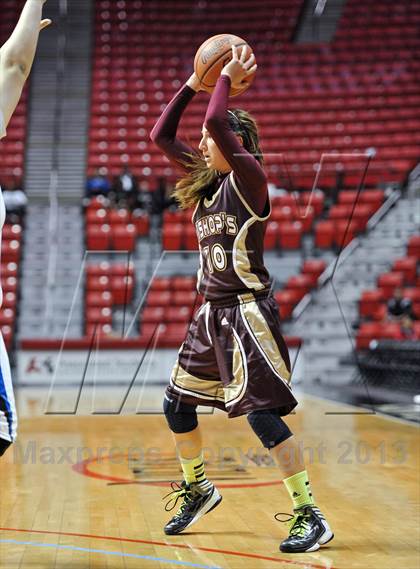 Thumbnail 3 in Bishop's vs. La Jolla Country Day (CIF SDS D4 Final) photogallery.