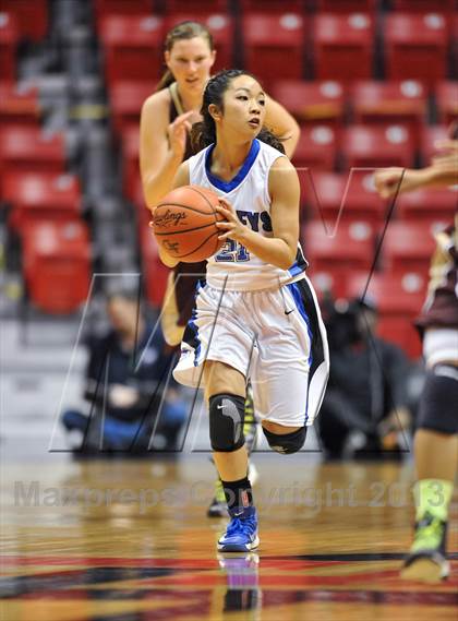 Thumbnail 2 in Bishop's vs. La Jolla Country Day (CIF SDS D4 Final) photogallery.