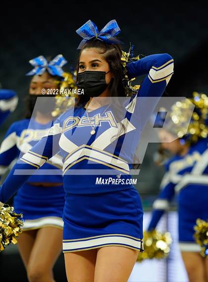 Thumbnail 3 in El Camino vs. Del Campo photogallery.