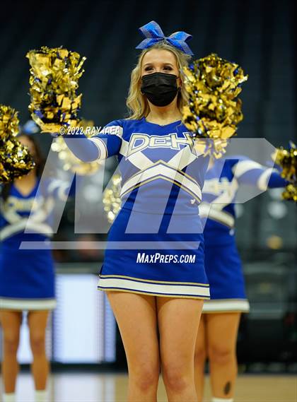 Thumbnail 1 in El Camino vs. Del Campo photogallery.
