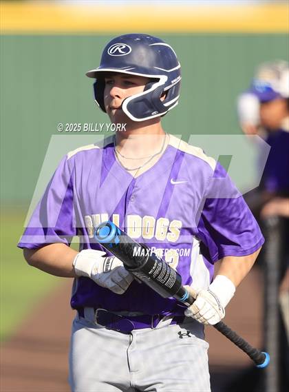 Thumbnail 1 in Grand Saline vs Eustace photogallery.