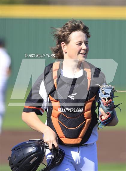 Thumbnail 2 in Grand Saline vs Eustace photogallery.