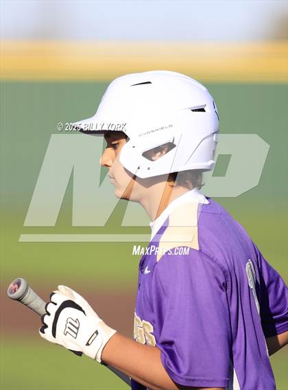 Thumbnail 2 in Grand Saline vs Eustace photogallery.