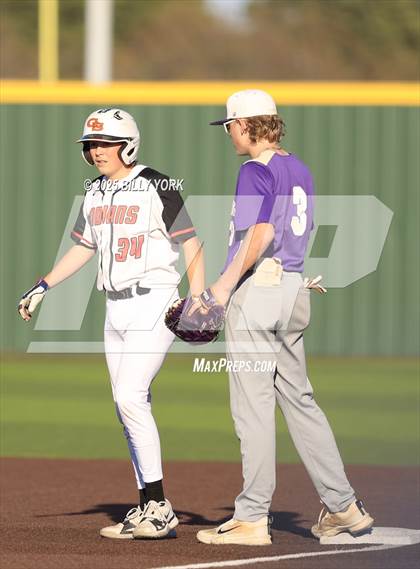 Thumbnail 3 in Grand Saline vs Eustace photogallery.