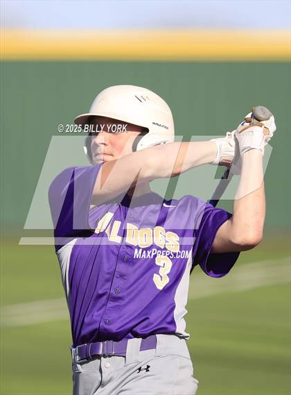 Thumbnail 2 in Grand Saline vs Eustace photogallery.