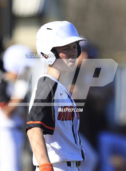 Thumbnail 3 in Grand Saline vs Eustace photogallery.