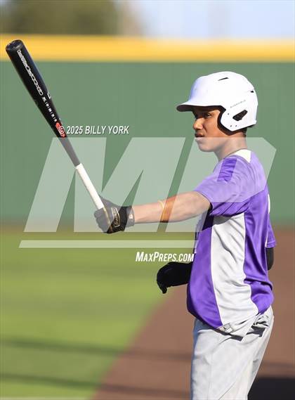 Thumbnail 3 in Grand Saline vs Eustace photogallery.