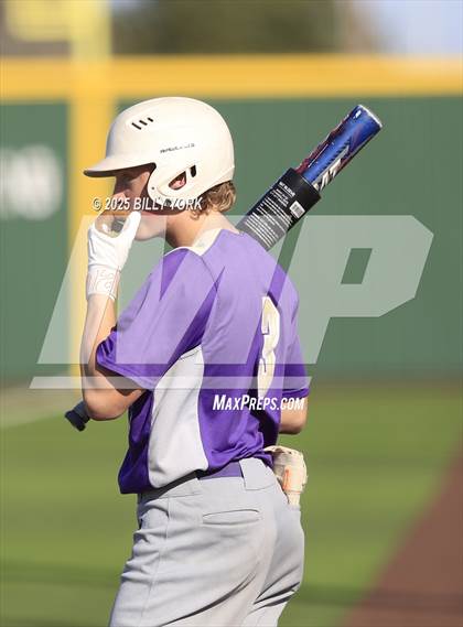 Thumbnail 2 in Grand Saline vs Eustace photogallery.