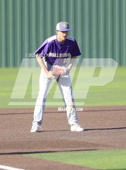 Thumbnail 3 in Grand Saline vs Eustace photogallery.