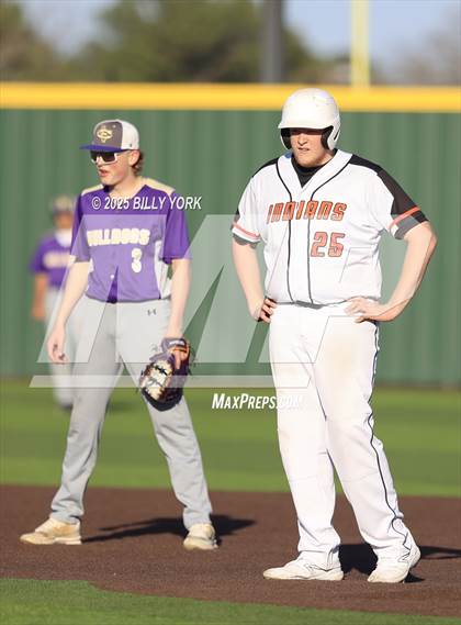 Thumbnail 2 in Grand Saline vs Eustace photogallery.