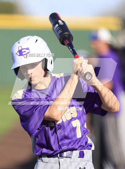 Thumbnail 3 in Grand Saline vs Eustace photogallery.