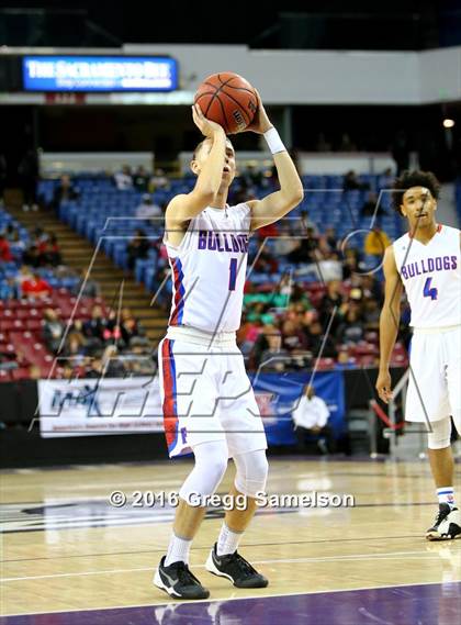 Thumbnail 1 in Folsom vs Modesto Christian (CIF SJS D1 Final) photogallery.