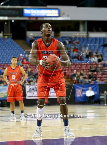Thumbnail 1 in Folsom vs Modesto Christian (CIF SJS D1 Final) photogallery.