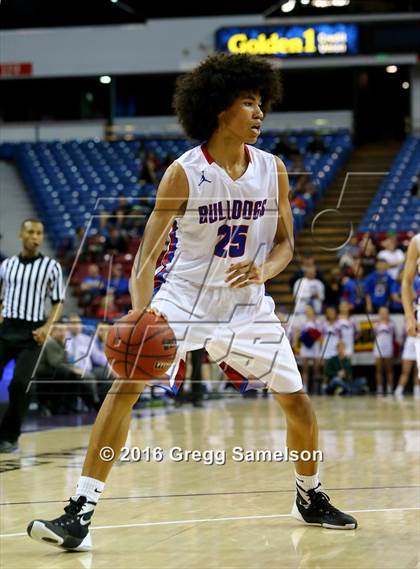 Thumbnail 1 in Folsom vs Modesto Christian (CIF SJS D1 Final) photogallery.