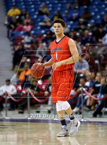 Thumbnail 1 in Folsom vs Modesto Christian (CIF SJS D1 Final) photogallery.
