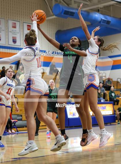 Thumbnail 3 in Myers Park @ Marvin Ridge photogallery.