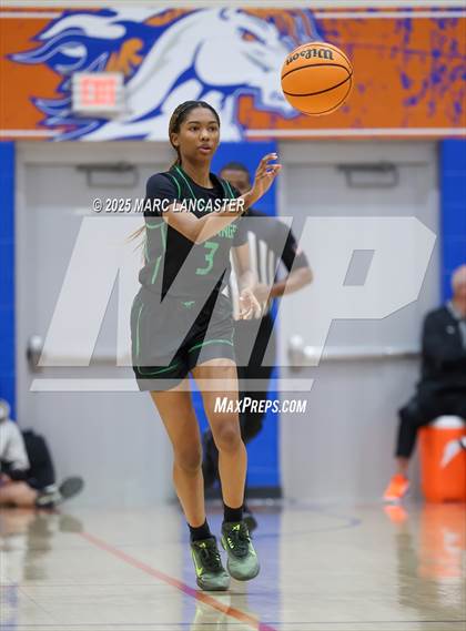 Thumbnail 3 in Myers Park @ Marvin Ridge photogallery.