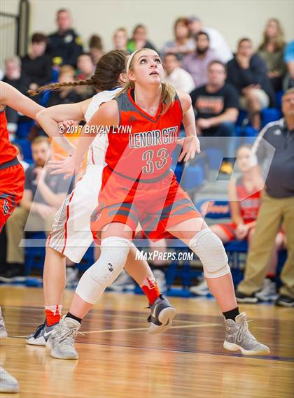 Thumbnail 2 in Lenoir City @ William Blount photogallery.