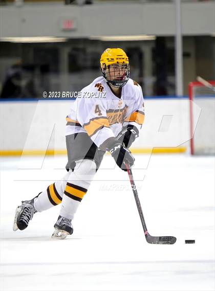 Thumbnail 2 in West Morris Mendham vs Watchung Hills (Essex Holiday Tournament) photogallery.