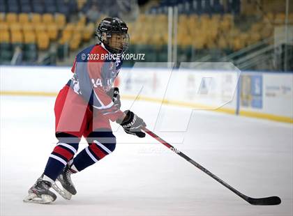 Thumbnail 2 in West Morris Mendham vs Watchung Hills (Essex Holiday Tournament) photogallery.