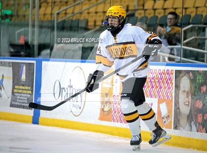Thumbnail 3 in West Morris Mendham vs Watchung Hills (Essex Holiday Tournament) photogallery.