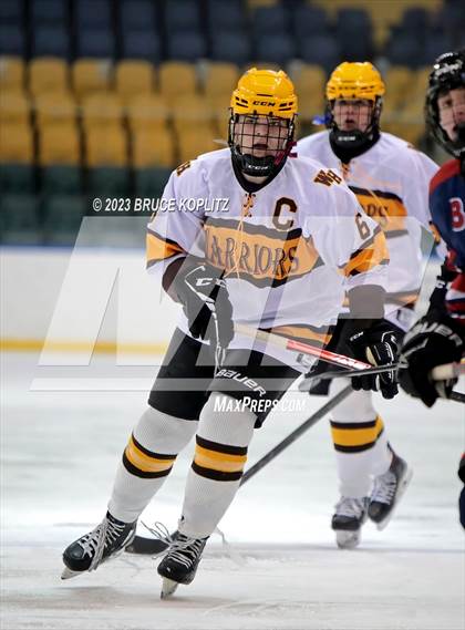 Thumbnail 3 in West Morris Mendham vs Watchung Hills (Essex Holiday Tournament) photogallery.