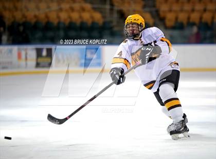 Thumbnail 1 in West Morris Mendham vs Watchung Hills (Essex Holiday Tournament) photogallery.