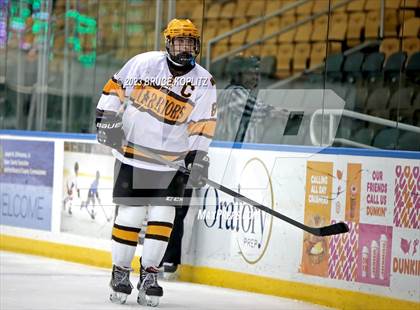 Thumbnail 3 in West Morris Mendham vs Watchung Hills (Essex Holiday Tournament) photogallery.