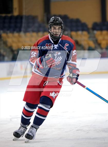Thumbnail 2 in West Morris Mendham vs Watchung Hills (Essex Holiday Tournament) photogallery.