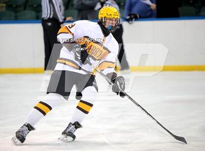 Thumbnail 3 in West Morris Mendham vs Watchung Hills (Essex Holiday Tournament) photogallery.
