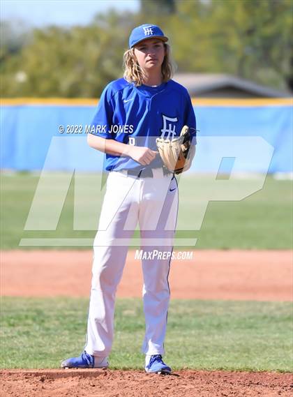 Thumbnail 2 in Phoenix Country Day vs. Fountain Hills (PCDS Desert Classic) photogallery.