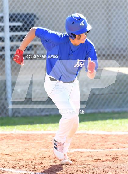 Thumbnail 3 in Phoenix Country Day vs. Fountain Hills (PCDS Desert Classic) photogallery.