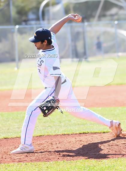 Thumbnail 2 in Phoenix Country Day vs. Fountain Hills (PCDS Desert Classic) photogallery.