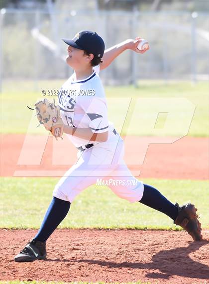Thumbnail 2 in Phoenix Country Day vs. Fountain Hills (PCDS Desert Classic) photogallery.