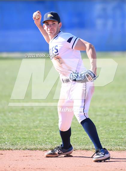 Thumbnail 1 in Phoenix Country Day vs. Fountain Hills (PCDS Desert Classic) photogallery.