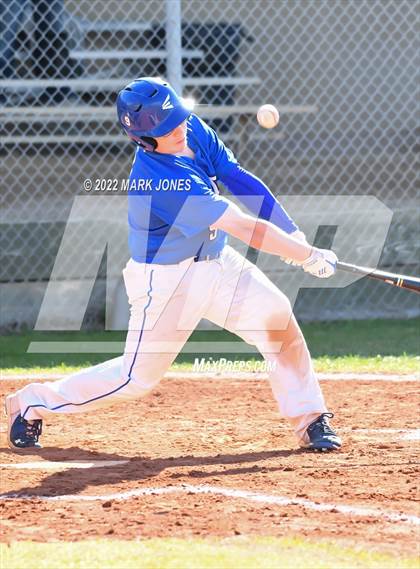 Thumbnail 2 in Phoenix Country Day vs. Fountain Hills (PCDS Desert Classic) photogallery.