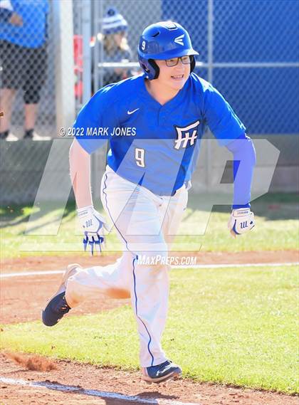 Thumbnail 2 in Phoenix Country Day vs. Fountain Hills (PCDS Desert Classic) photogallery.