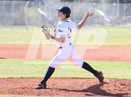 Thumbnail 3 in Phoenix Country Day vs. Fountain Hills (PCDS Desert Classic) photogallery.