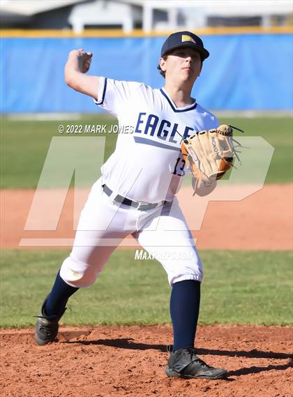 Thumbnail 2 in Phoenix Country Day vs. Fountain Hills (PCDS Desert Classic) photogallery.