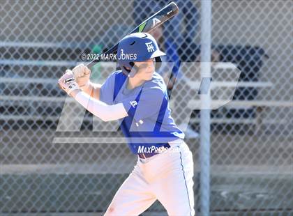 Thumbnail 2 in Phoenix Country Day vs. Fountain Hills (PCDS Desert Classic) photogallery.
