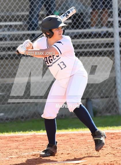 Thumbnail 2 in Phoenix Country Day vs. Fountain Hills (PCDS Desert Classic) photogallery.