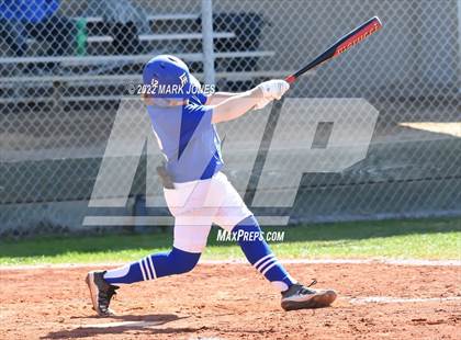Thumbnail 2 in Phoenix Country Day vs. Fountain Hills (PCDS Desert Classic) photogallery.