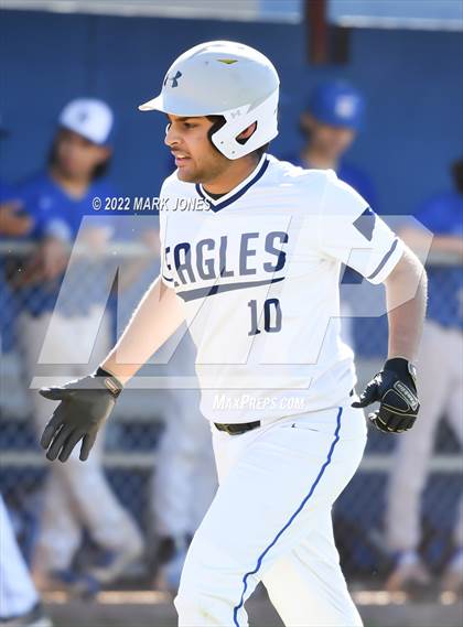 Thumbnail 1 in Phoenix Country Day vs. Fountain Hills (PCDS Desert Classic) photogallery.